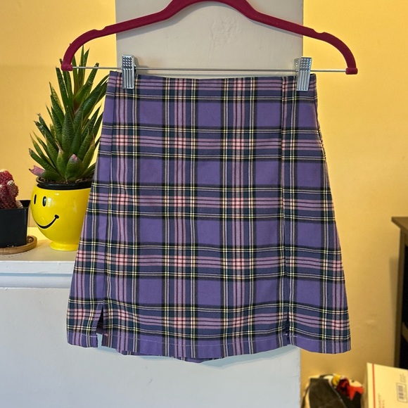 J. GALT Dresses & Skirts - Pink & Purple J. Galt Luxury Plaid Mini Skirt // Size S